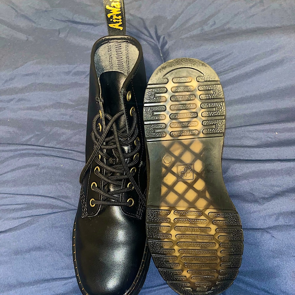 Dr. Martens